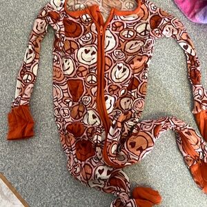 Little Sleepies 12-18 month happy hippie smiles full zip pajamas